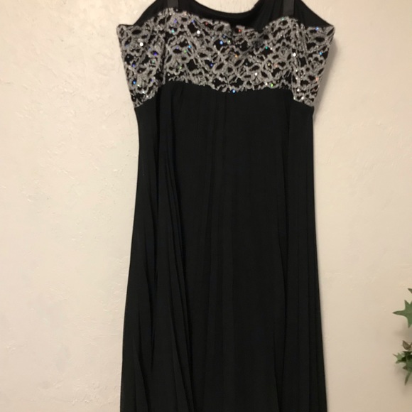 Cocktail Dress with Jacket - Picture 4 of 4